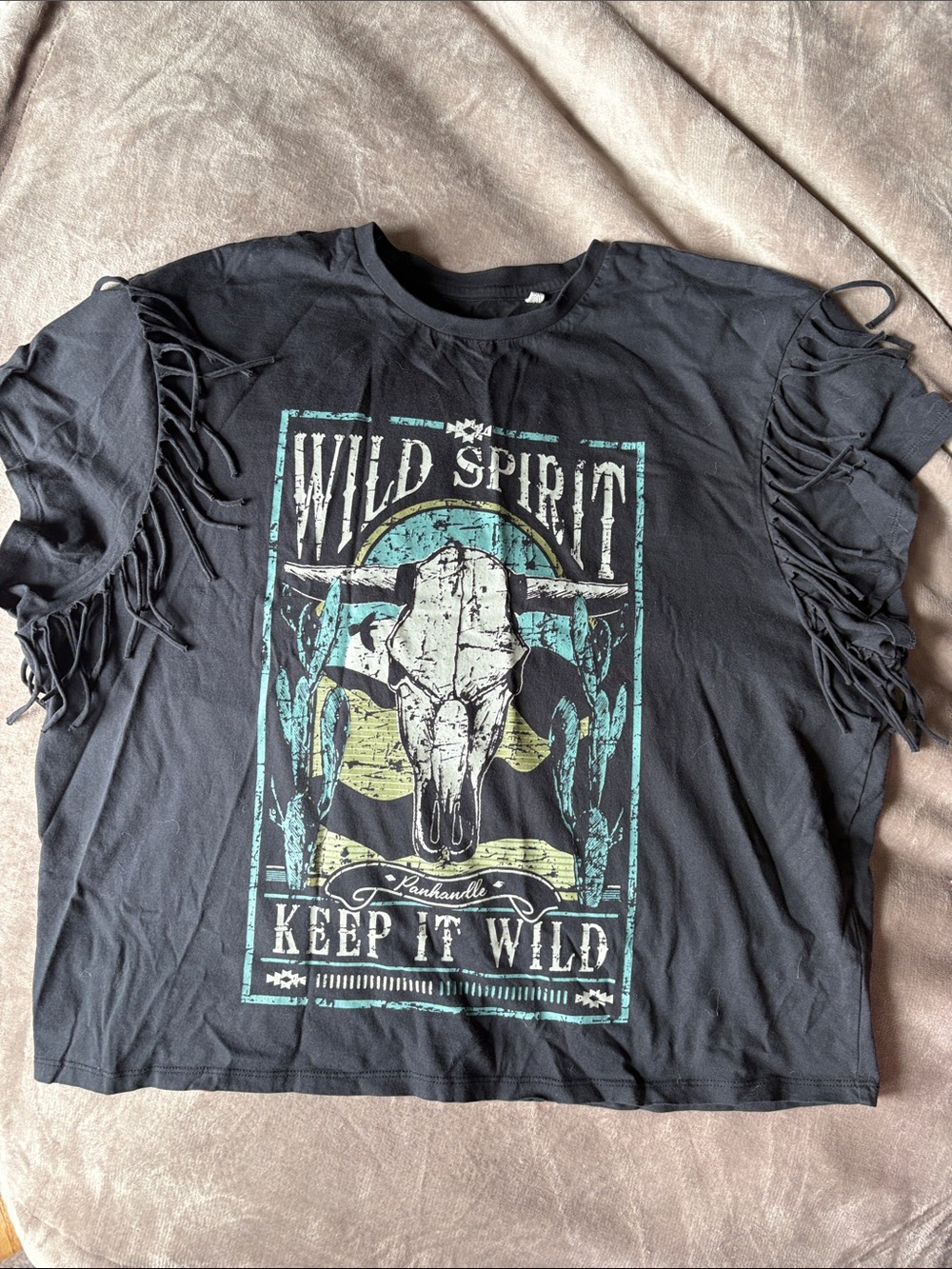 Wild Spirit Graphic Fringe Short Sleeve Tee - Black